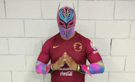 Sin Cara manda buena vibra al América contra Necaxa