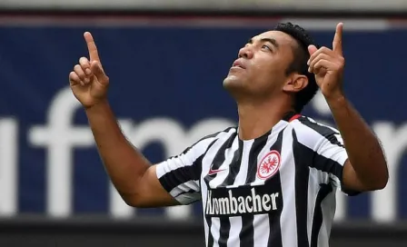 Marco Fabián, listo para jugar con Frankfurt tras su sanción