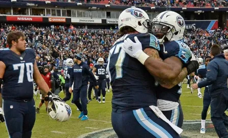 Titans vence a Broncos y llega a la cima de la AFC Sur