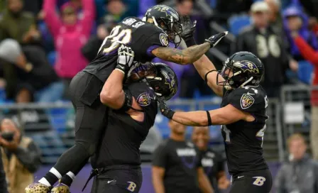 Ravens resisten al final y superan por un punto a Eagles