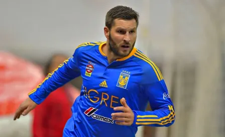 Especialista afirma que Gignac no debe de jugar 