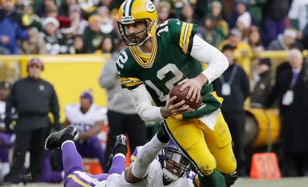 Rodgers y Green Bay le dan la estocada final a Vikings 