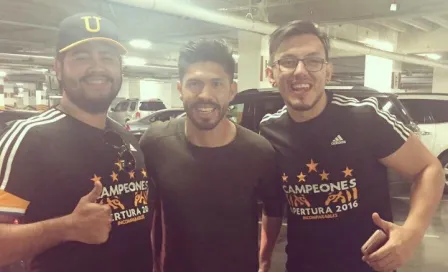 Circula en redes polémica foto de Oribe con seguidores de Tigres