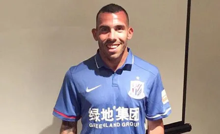 Tévez llega a China y se convierte en mejor pagado del orbe