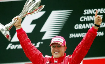 Schumacher, felicitado por su cumpleaños 50 con exposición 