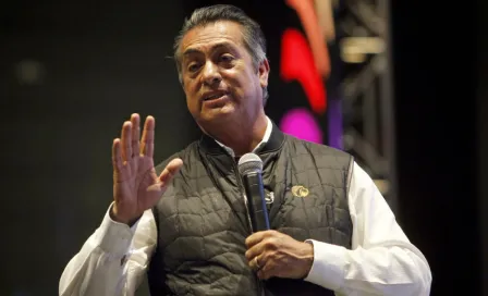 'El Bronco' se burla de mujer que pide su ayuda y se convierte en #LordCadenita