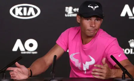 Nadal se burla de periodista dormido en su conferencia de prensa