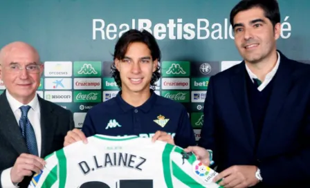 Diego Lainez es presentado como jugador del Betis