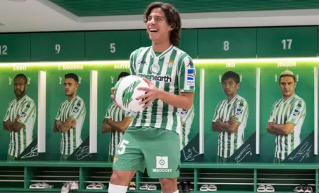 Diego Lainez, listo para debutar este jueves con el Betis