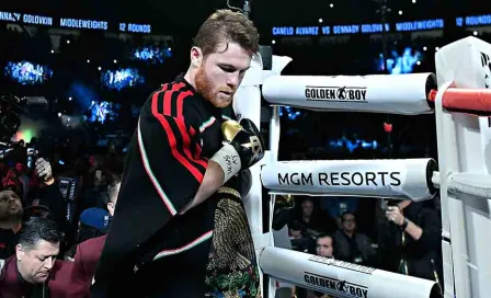 Canelo enfrentará a Jacobs en pelea de unificación de títulos