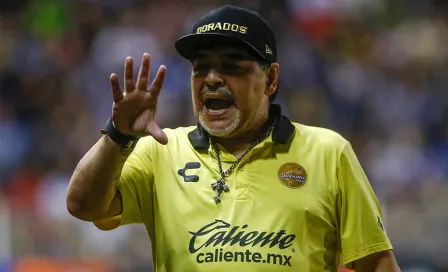 Maradona asegura que el miércoles viaja a México