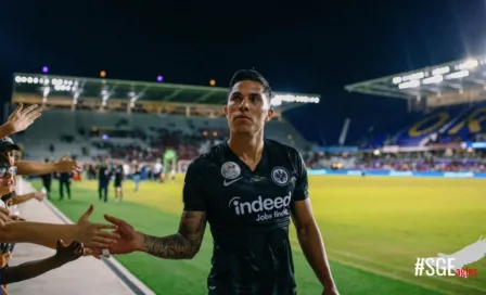 Carlos Salcedo está a una firma de jugar con Tigres