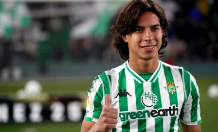 Diego Lainez debuta oficialmente con Betis en La Liga 