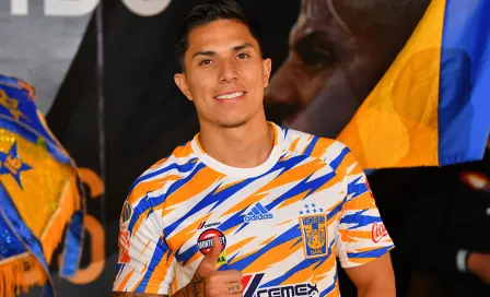 Carlos Salcedo fichó con Tigres porque Chivas sólo buscó préstamo 