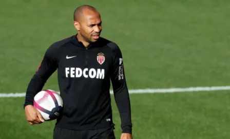 Mónaco suspende de sus funciones como entrenador a Thierry Henry