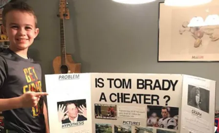 Niño gana feria de ciencias al 'demostrar' que Tom Brady es un tramposo