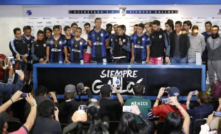 Gallos se disculpa con afición en conferencia de prensa