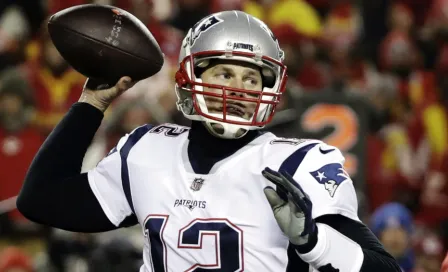 Dueño de los Patriots, dispuesto a extender contrato de Tom Brady