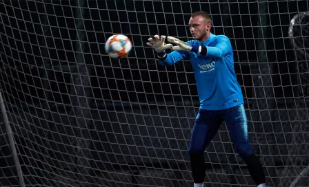 Cillessen se perderá juegos de Copa del Rey ante el Real Madrid por lesión