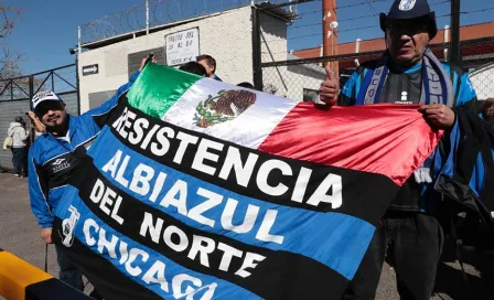 Aficionado viaja desde Chicago hasta Querétaro para ver a Gallos 