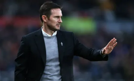 Frank Lampard podría ser el relevo de Sarri en el Chelsea