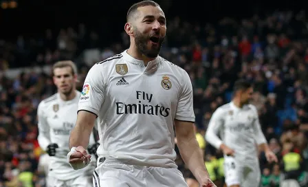 Florentino descarta fichar un '9' porque tiene al mejor del mundo con Benzema