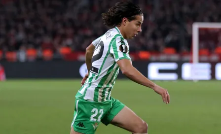 Lainez anota agónico gol y da empate al Betis en Europa League