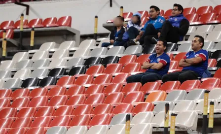 Vendedores en el Azteca resienten 'abandono' de la afición celeste 