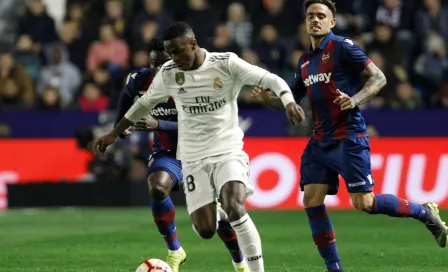 'Messi es un jugador increíble, pero no asusta a nadie': Vinícius Jr  