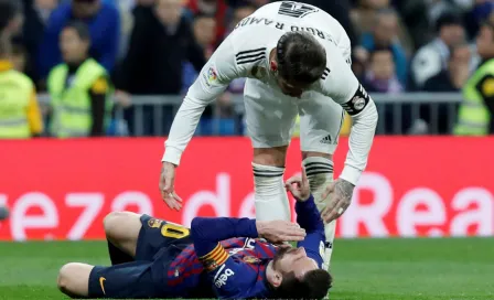 Árbitro del Barça-Madrid dijo que Messi se tiró en el golpe de Ramos