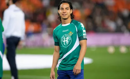 Guardado y Lainez engalanan foto oficial del Betis 