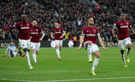  Chicharito consigue doblete y firma remontada del West Ham