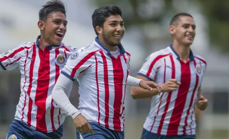 Chivas se lleva el triunfo en Clásicos Sub 17 y Sub 20