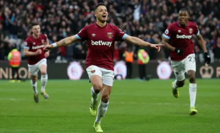 Chicharito revela que será padre de un niño