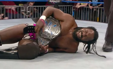 Rich Swann retiene el campeonato de la División X contra Sami Callihan