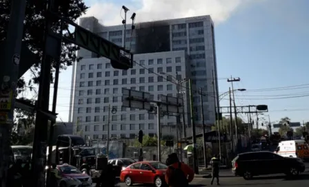 Se registra incendio en el edificio de la Conagua