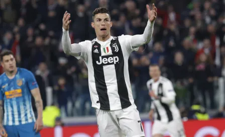 '¿No tienes la de Juventus?': Cristiano tras firmar jersey del Real Madrid