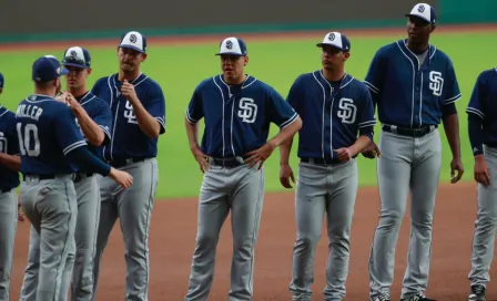 Mexicanos de Padres, sorprendidos con nuevo estadio de Diablos