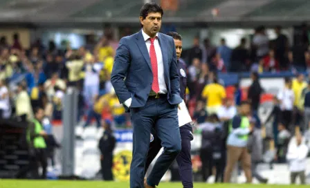 Varela se manifiesta en contra de cortar procesos en Chivas 