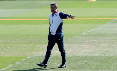 Pedro Caixinha regresa a entrenamientos de Cruz Azul