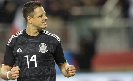 Chicharito responde de gran forma a 'hater' en redes sociales