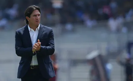 Bruno Marioni trollea a fan que criticó su alineación en Pumas 