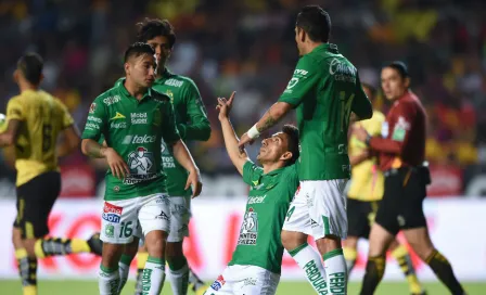 León hilvana su noveno triunfo del torneo y empata récord de Toluca