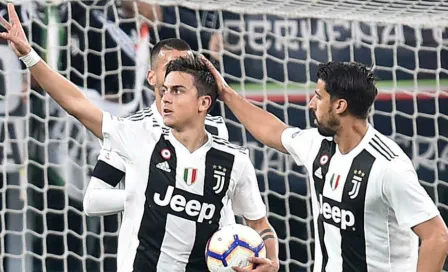 Juventus 'acaricia' título de Serie A tras remontar al Milan