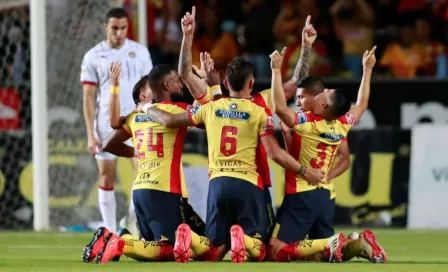 Monarcas derrota a Chivas y amarga el debut de Tomás Boy