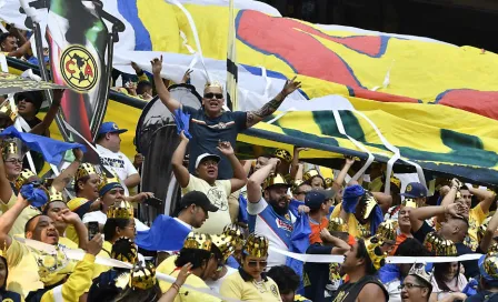 Seguidores de Cruz Azul son agredidos por aficionados del América