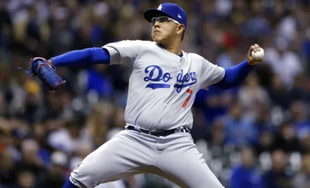 Julio Urías brilla en victoria de Dodgers sobre Brewers