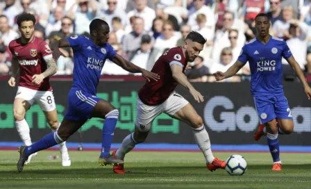 Sin CH17, West Ham deja ir la victoria frente al Leicester tras empatar