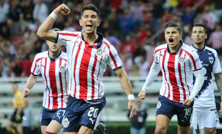 Jesús Molina será capitán de Chivas contra Puebla 