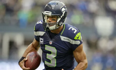 Russell Wilson regala acciones de Amazon a los linieros de Seahawks